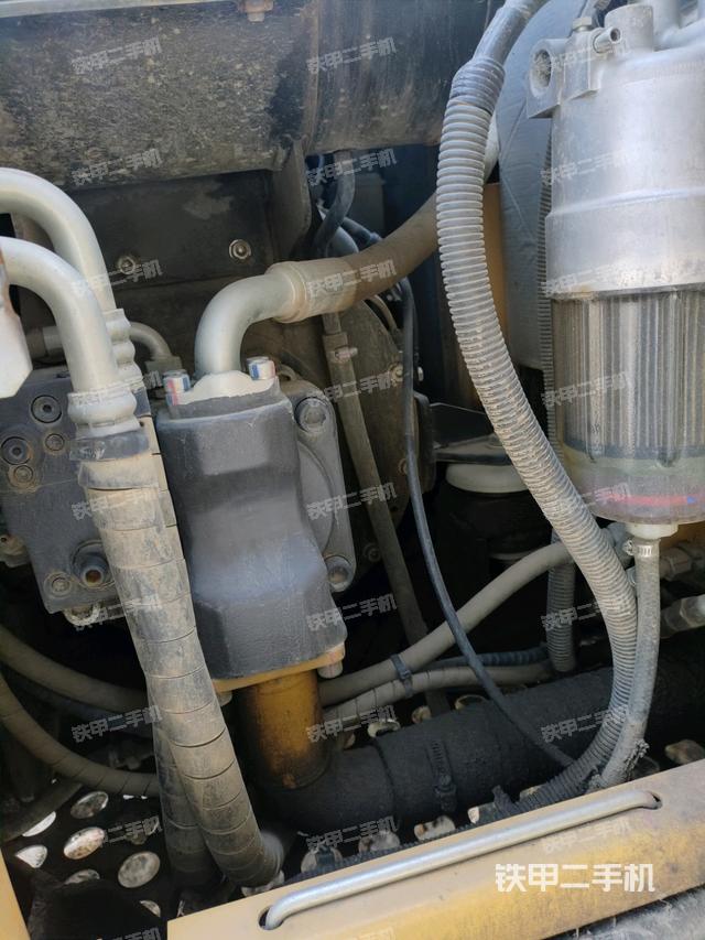 液压泵室（大件舱室）