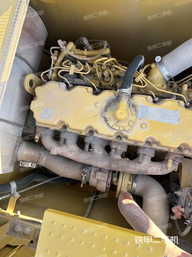 气门室盖螺丝特写（上车部件）