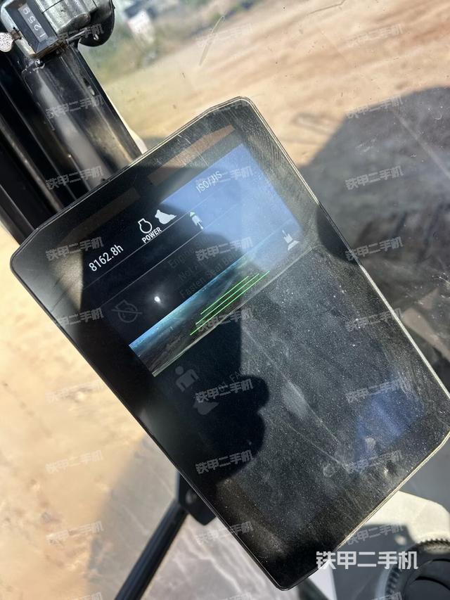 显示屏 （驾驶室部分）