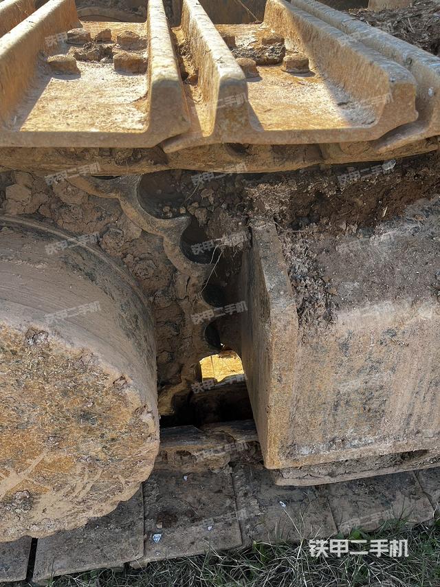 单侧履带整体（整机外观）