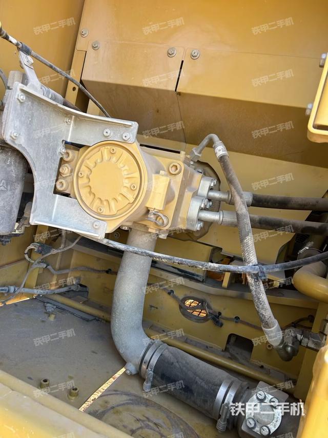 液压泵室（大件舱室）