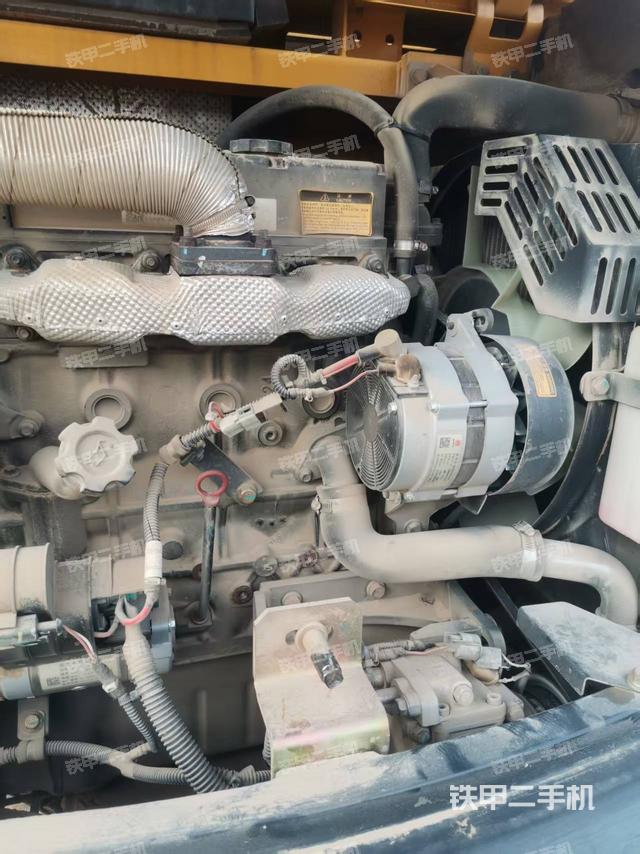 发动机整体俯视（整机外观）