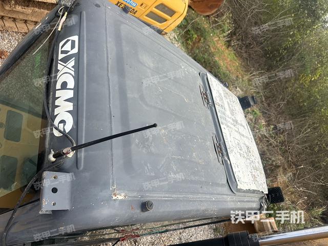 驾驶室顶部（整机外观）