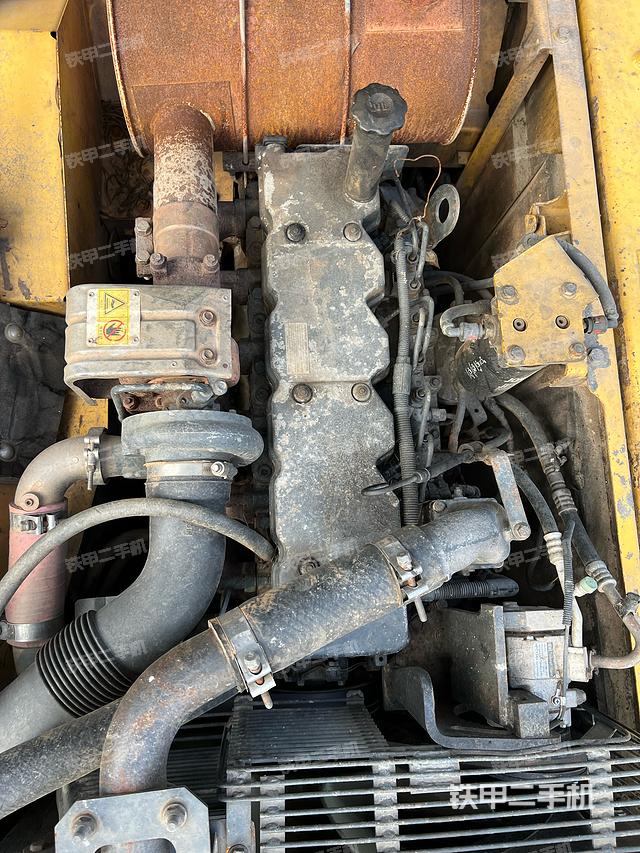 发动机整体俯视（整机外观）