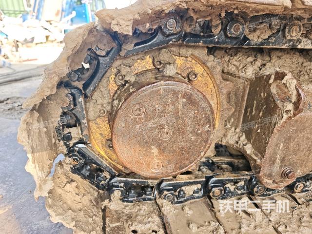 左驱动轮（行走机构）