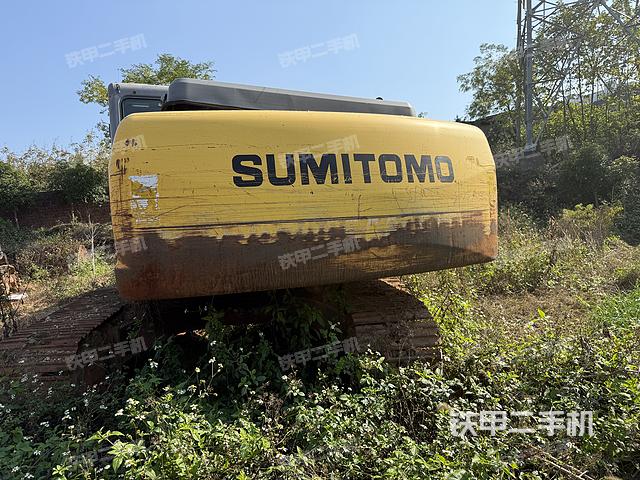 驾驶室整体（整机外观）