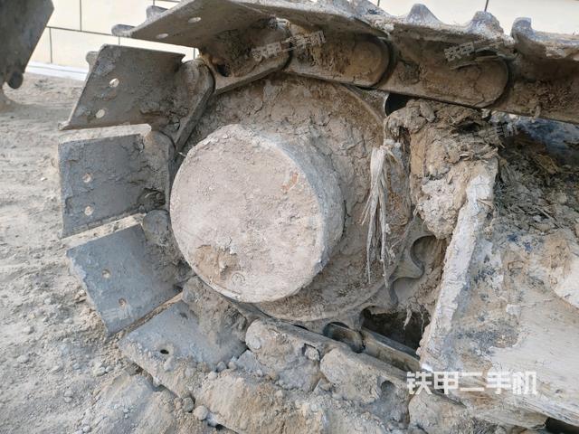 左驱动轮（行走机构）