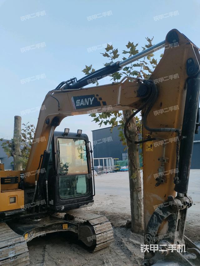 小臂整体左后（工作和回转装置）