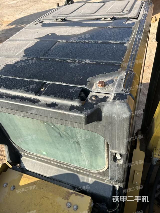 驾驶室顶部俯视（上车部件）