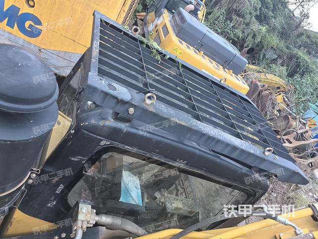 發(fā)動(dòng)機(jī)室（上車部件）