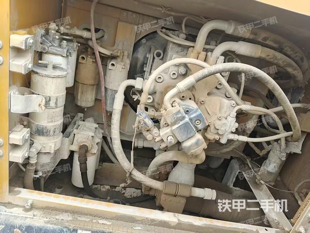 液压泵室（大件舱室）