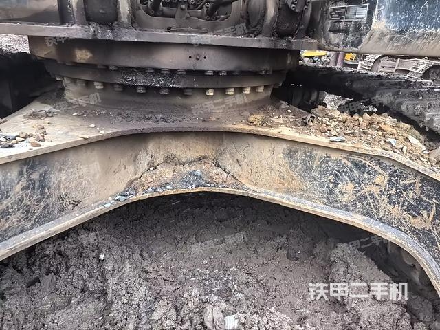 大臂根部?斜視（工作和回轉(zhuǎn)裝置）