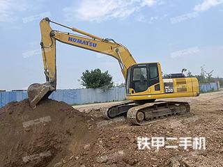小松PC220-8M0挖掘机
