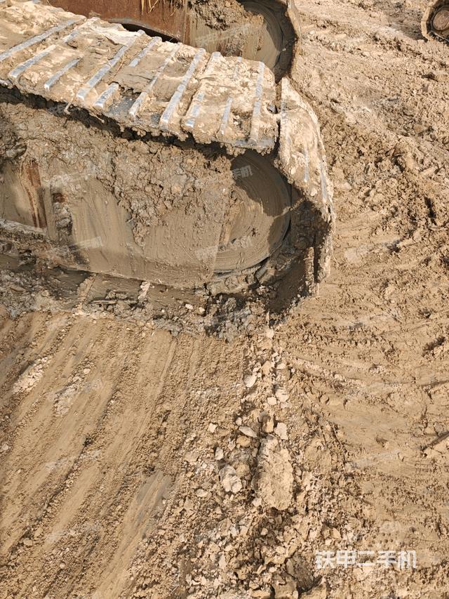 左侧行走马达盖板（行走机构）