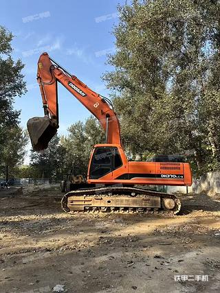 斗山DH370LC-9挖掘机