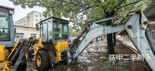 整机右后45°（设备外观及核心部件）