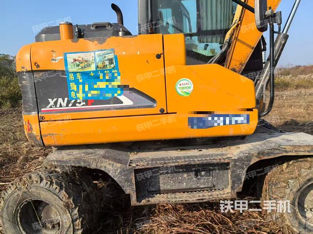 单侧履带整体（整机外观）