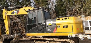 卡特彼勒323D2L挖掘机