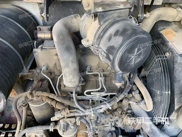 发动机整体俯视（整机外观）