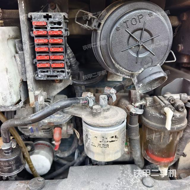 发动机整体俯视（整机外观）