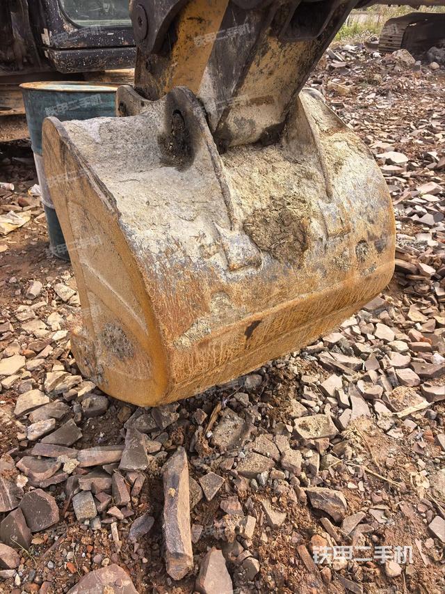 鏟斗45度（工作和回轉(zhuǎn)裝置）