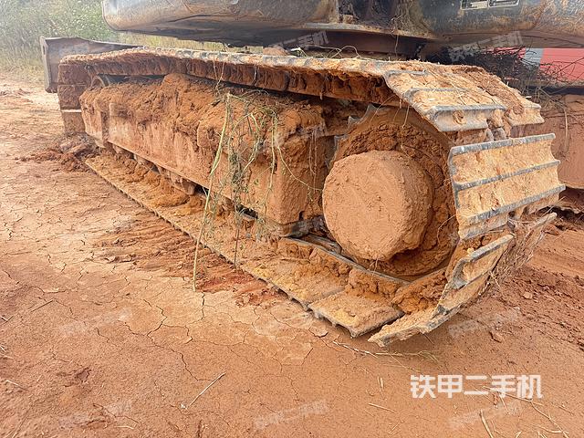 单侧履带整体（整机外观）