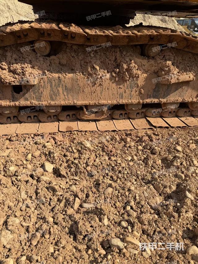 左導(dǎo)向輪（行走機(jī)構(gòu)）