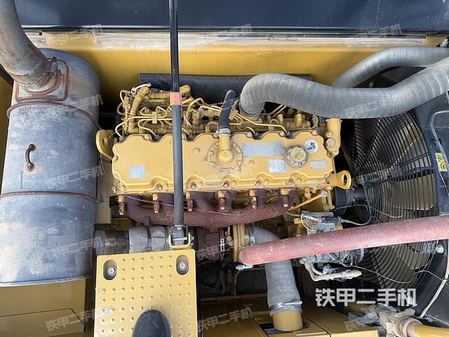 发动机整体俯视（整机外观）