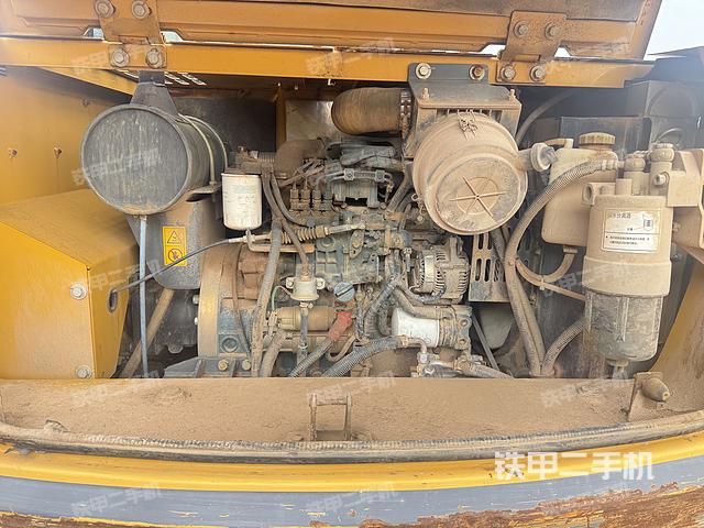 发动机整体俯视（整机外观）