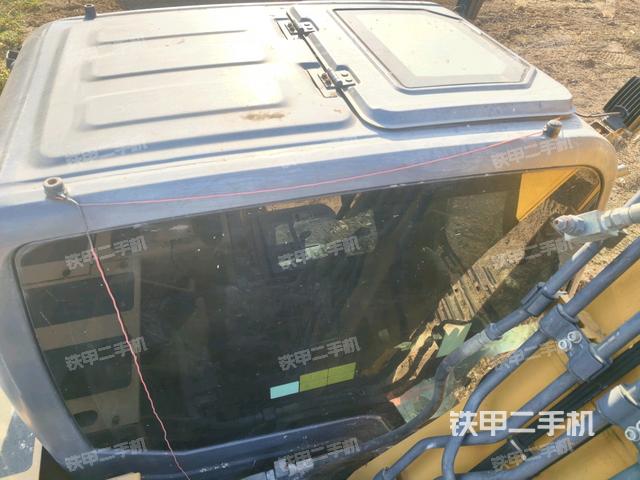 駕駛室頂部俯視（上車部件）