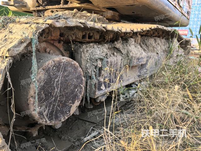 右侧履带整体（行走机构）