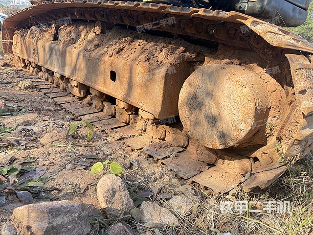 单侧履带整体（整机外观）