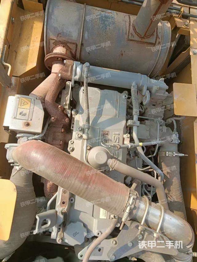 發(fā)動(dòng)機(jī)整體俯視（整機(jī)外觀）