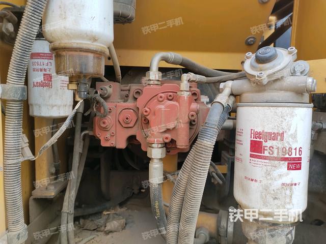 液壓泵室（大件艙室）