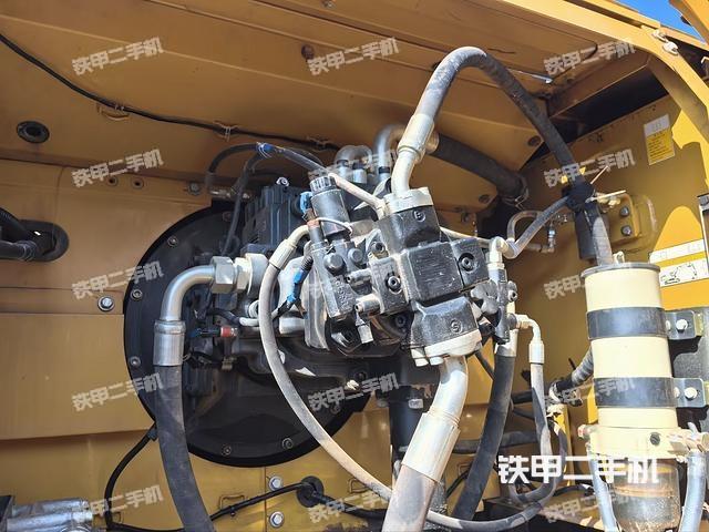 液压泵斜45 左（大件舱室）