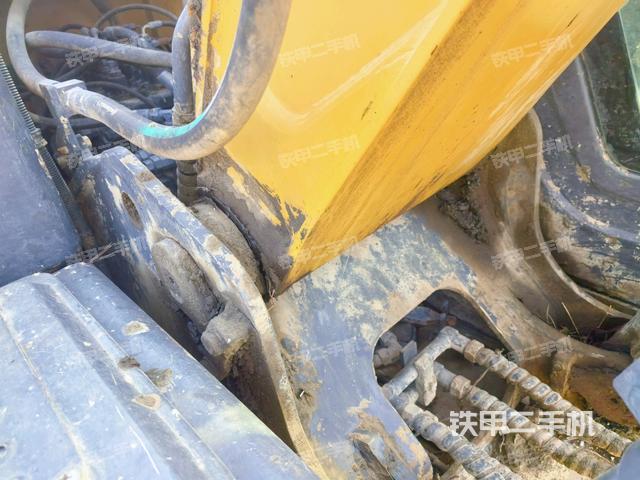 大臂根部?斜視（工作和回轉(zhuǎn)裝置）