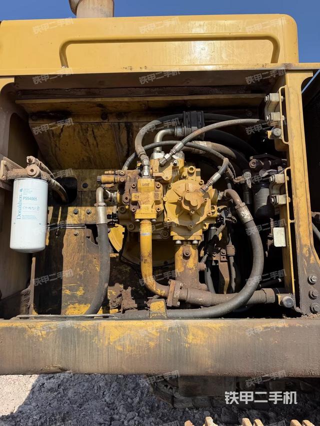 液壓泵室（大件艙室）