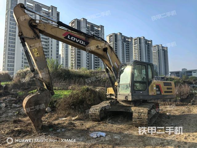 雷沃重工FR200E挖掘机