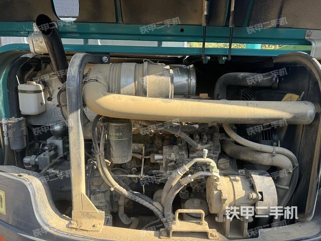 发动机整体俯视（整机外观）