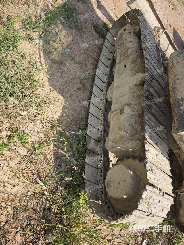 单侧履带整体（整机外观）