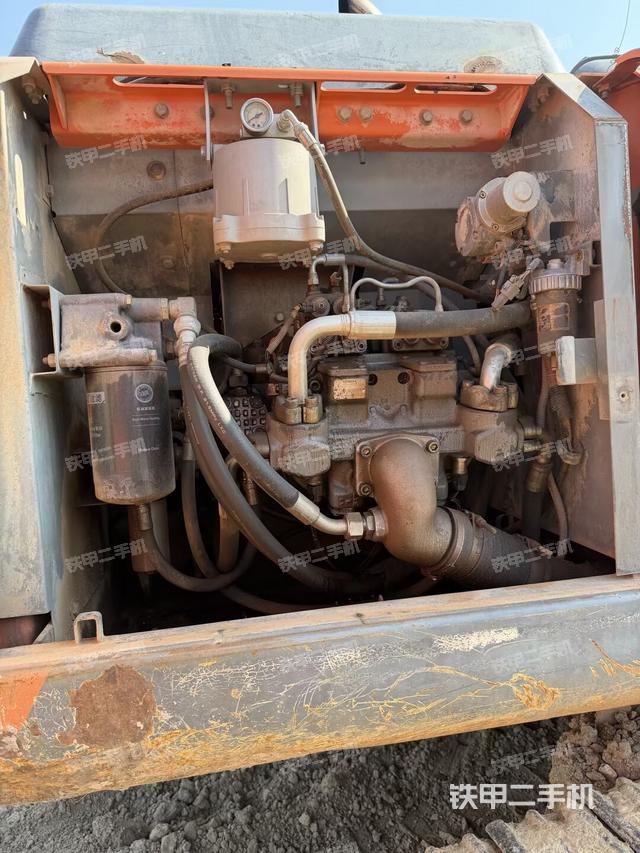 液壓泵室（大件艙室）