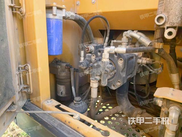 液壓泵室（大件艙室）