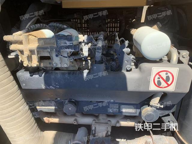 发动机整体俯视（整机外观）