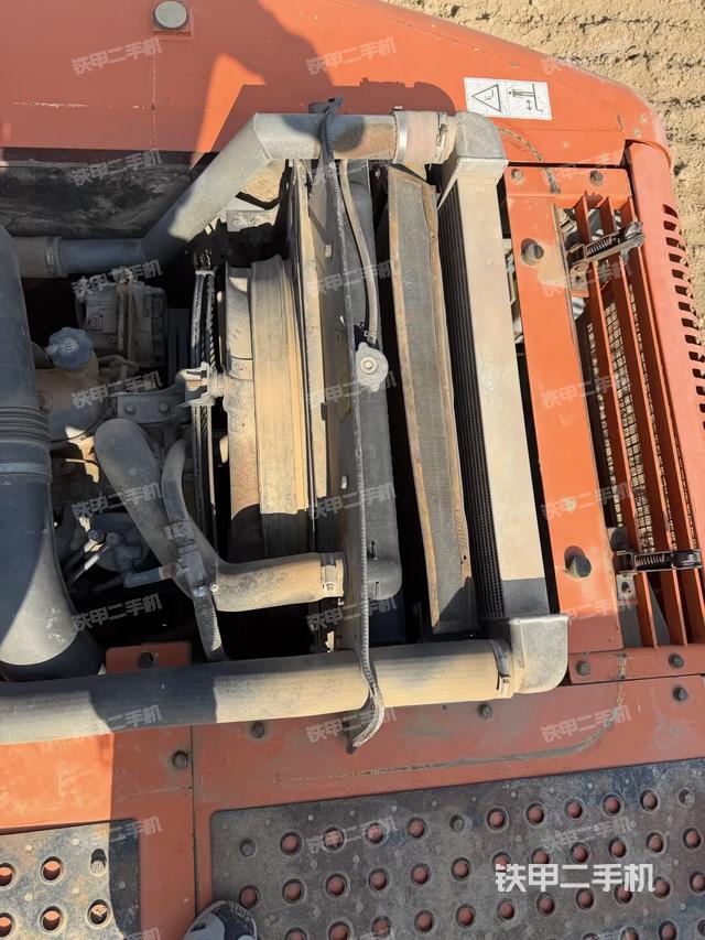 水箱+風扇特寫（上車部件）