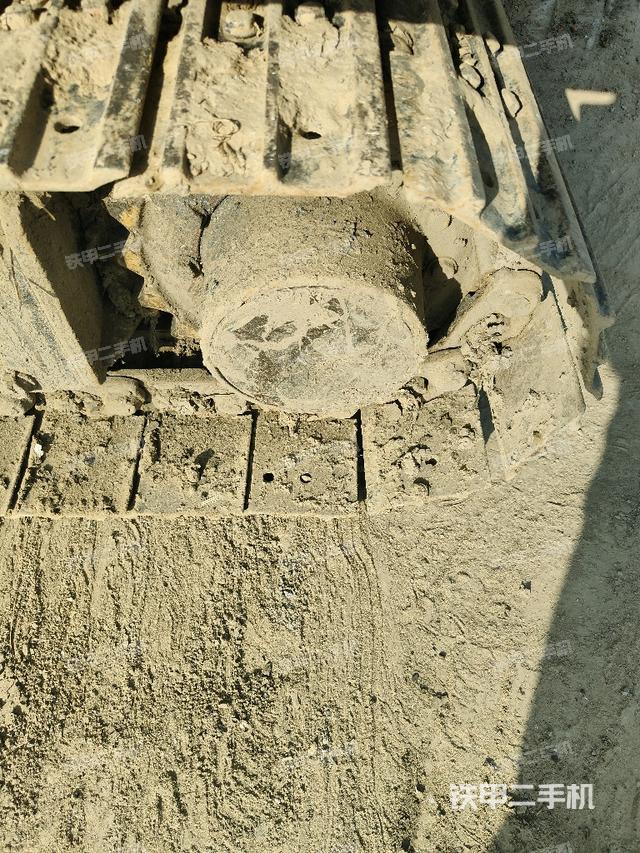 左側(cè)行走馬達(dá)蓋板（行走機(jī)構(gòu)）