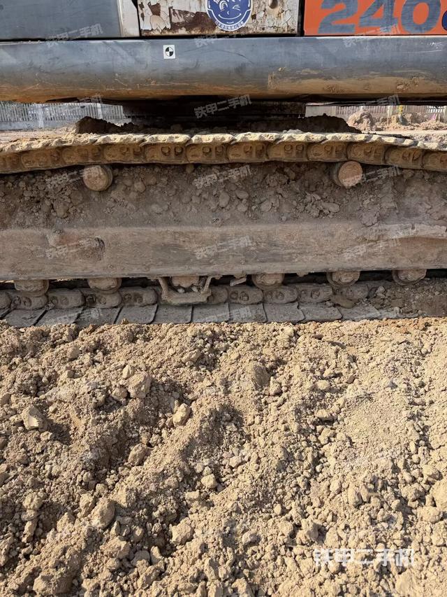 右側履帶整體（行走機構）