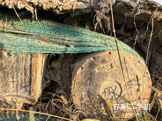 左驱动轮（行走机构）