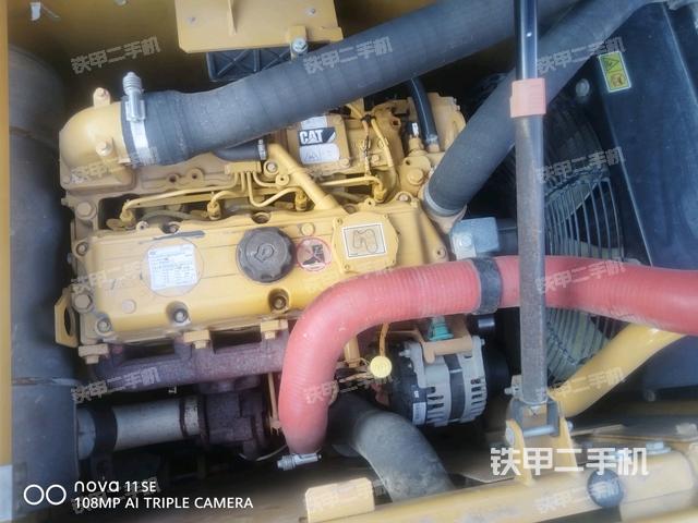 發(fā)動(dòng)機(jī)整體俯視（整機(jī)外觀）