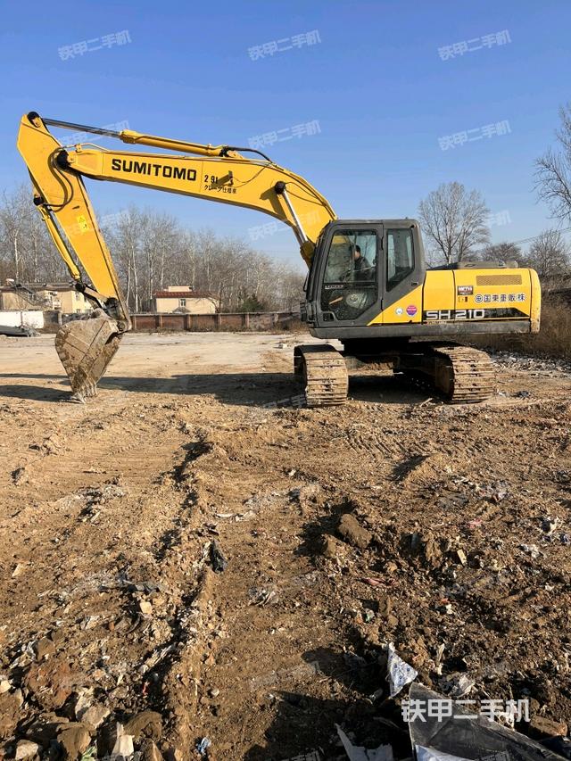 住友SH210-5挖掘機(jī)
