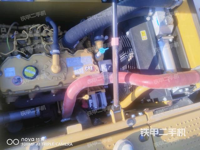 發(fā)動機(jī)整體俯視（整機(jī)外觀）